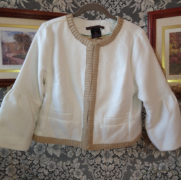 Mark Zunino Jackets & Blazers - Mark Zunino white beige pleated ribbon edges knit tweed bell sleeve crop jacket